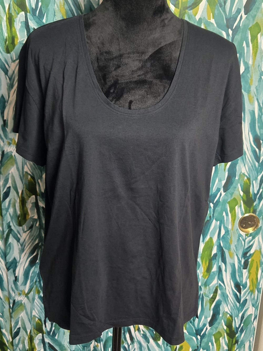 AYR The Midsummer Black Scoop Crew Neck Shirt In Black